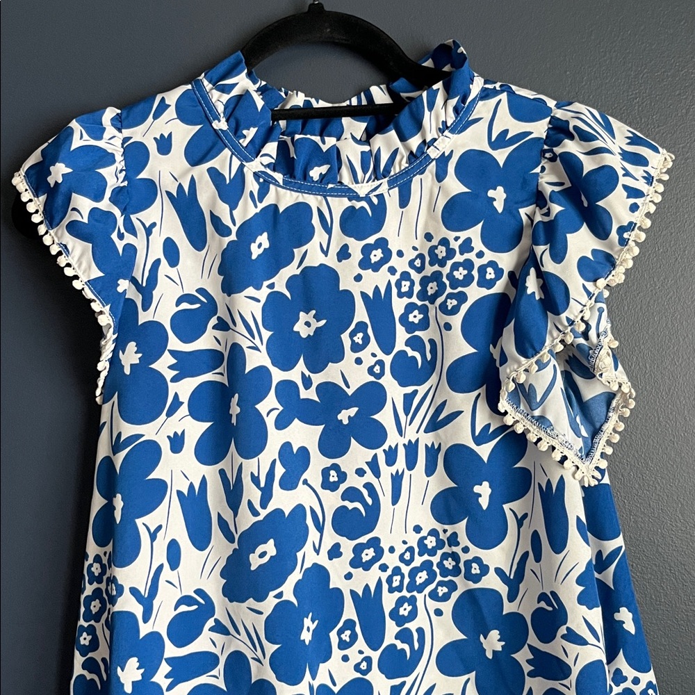 Women’s Blue Floral Ruffle Sleeve Top - Picture 5 of 16